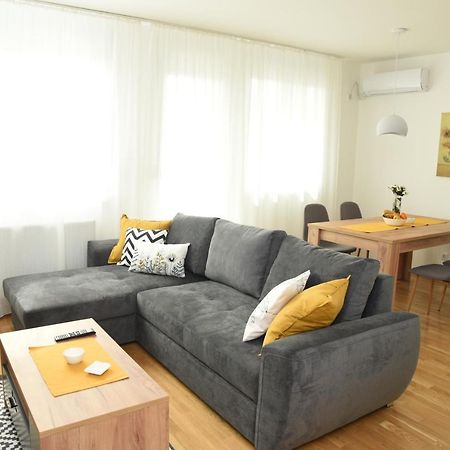 Suncokret Apartmani Loznica Exterior foto
