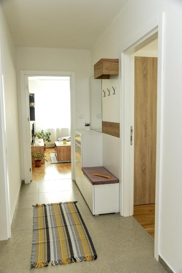 Suncokret Apartmani Loznica Exterior foto
