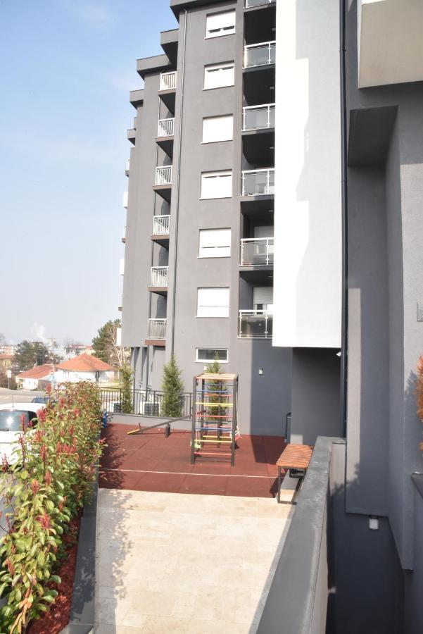 Suncokret Apartmani Loznica Exterior foto