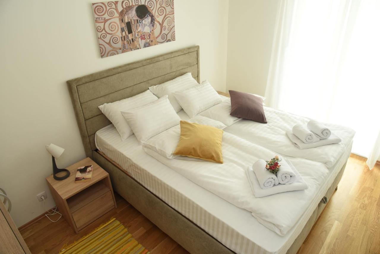Suncokret Apartmani Loznica Exterior foto