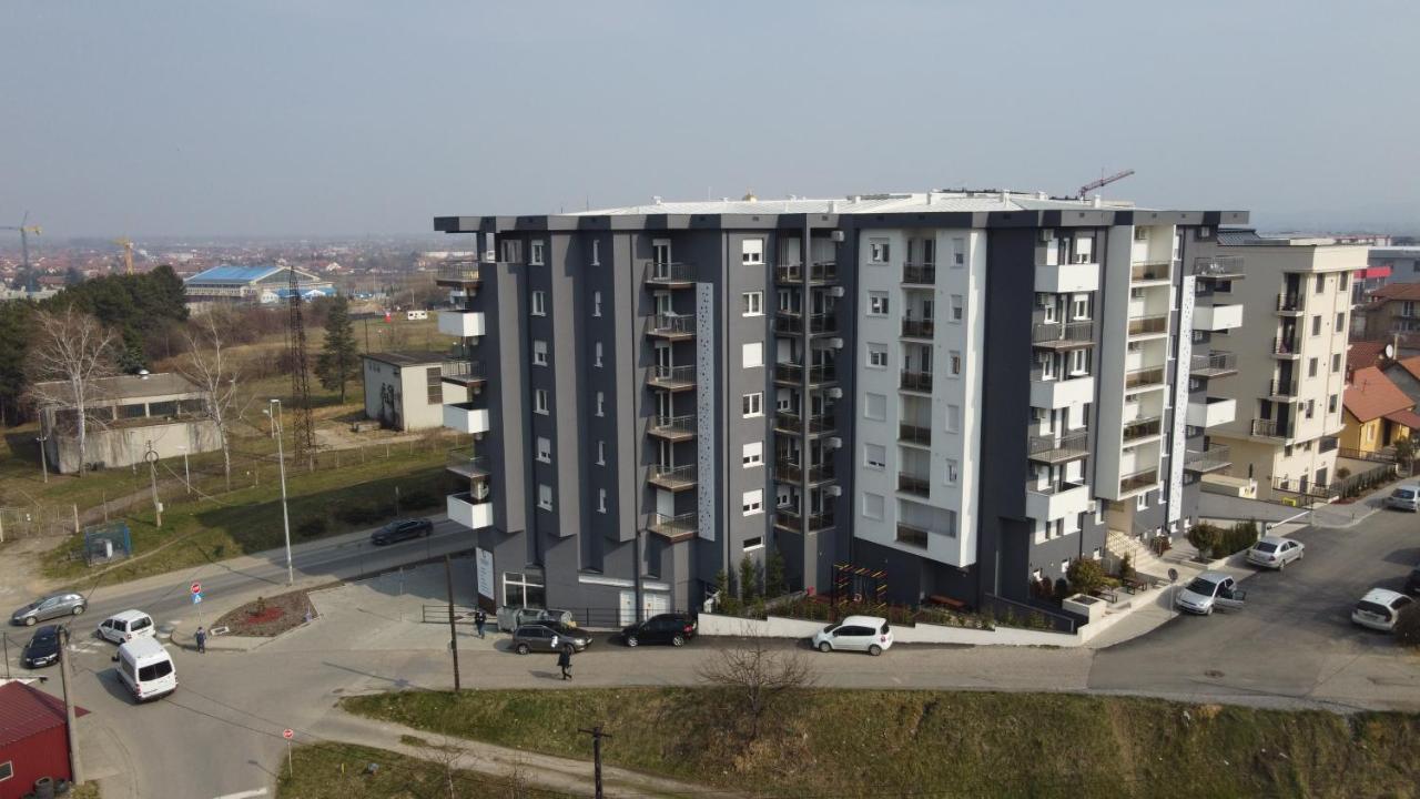 Suncokret Apartmani Loznica Exterior foto