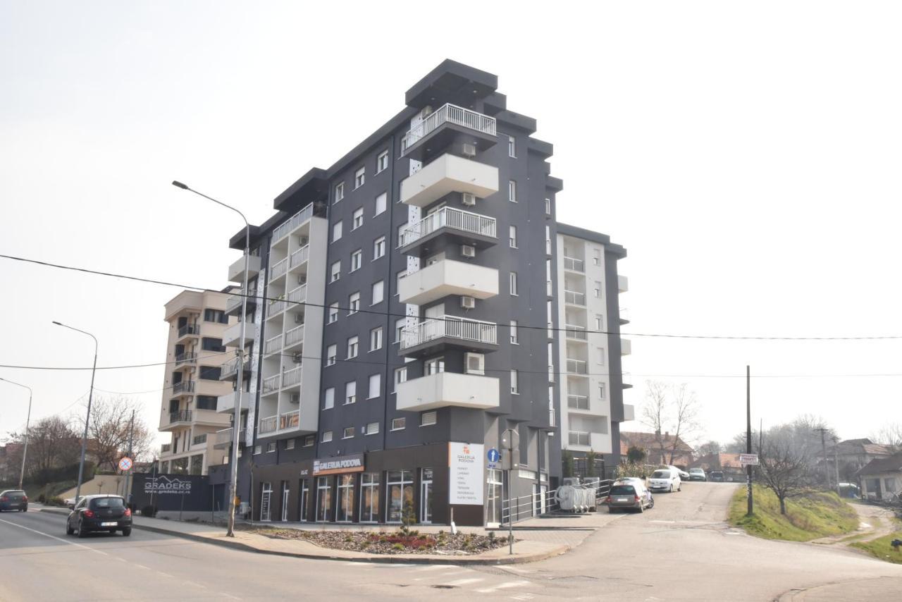 Suncokret Apartmani Loznica Exterior foto