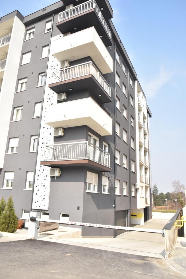 Suncokret Apartmani Loznica Exterior foto